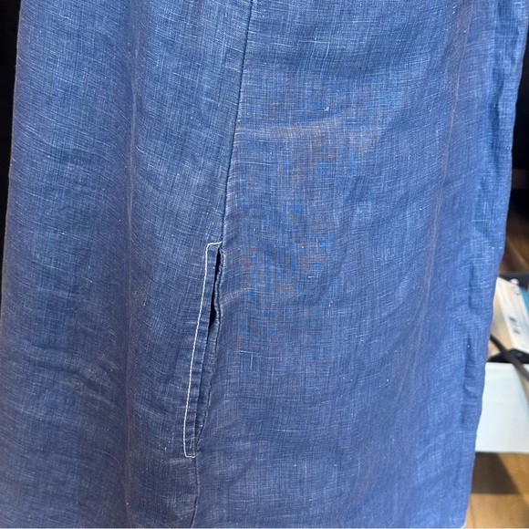 Sleeveless Blue Dress - Picture 6 of 9